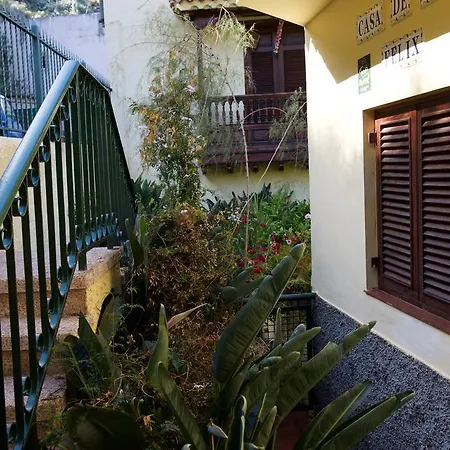 Kır Evi De Tio Felix *